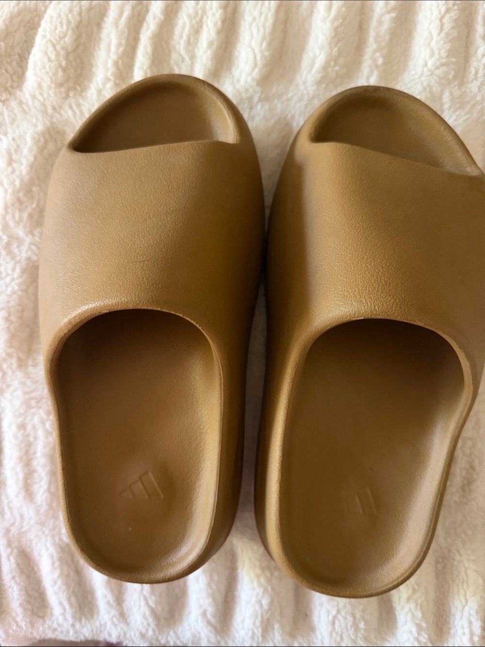 Yeezy Foam Slide Sandals in Brown